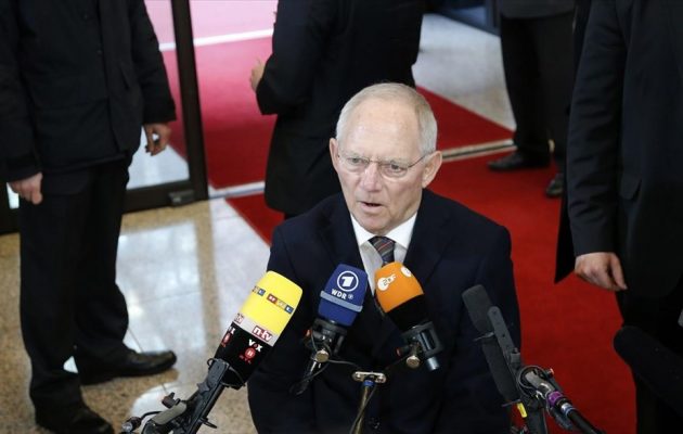 Eurogroup: Ο Σόιμπλε "τορπίλισε" ξανά την συμφωνία