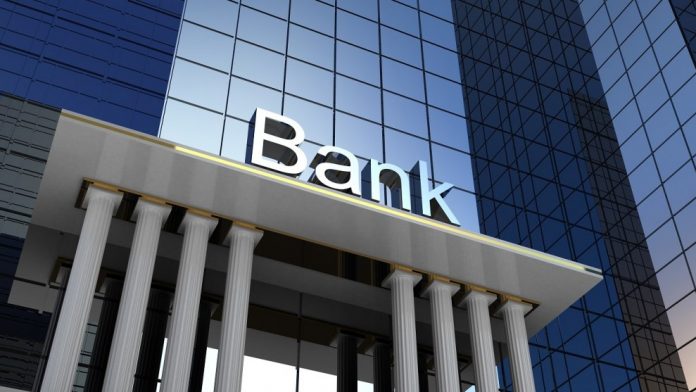 Ανεβάζουν τον πήχη για τις τραπεζικές μετοχές οι επενδυτικοί οίκοι