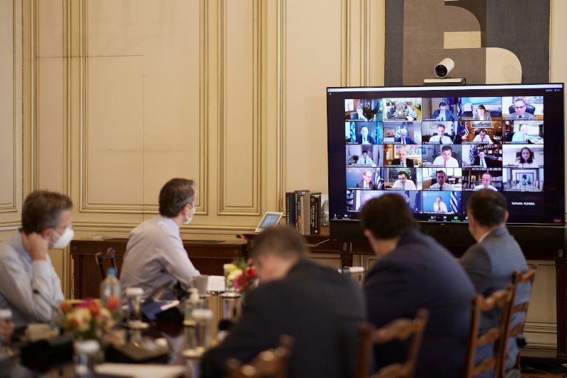 2021.02.24  Ο πρωθυπουργός Κυριάκος Μητσοτάκης προεδρεύει, μέσω τηλεδιάσκεψης, στη συνεδρίαση του Υπουργικού Συμβουλίου, στο Μέγαρο Μαξίμου, την Τετάρτη 24 Φεβρουαρίου 2021. ΓΡΑΦΕΙΟ ΤΥΠΟΥ ΠΡΩΘΥΠΟΥΡΓΟΥ/ΔΗΜΗΤΡΗΣ ΠΑΠΑΜΗΤΣΟΣ