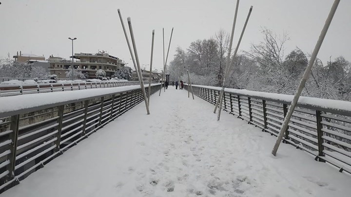 Που χιονίζει τώρα – LIVE εικόνα από όλη την Ελλάδα -Κλειστή η Εθνική -Κλειστά σχολεία