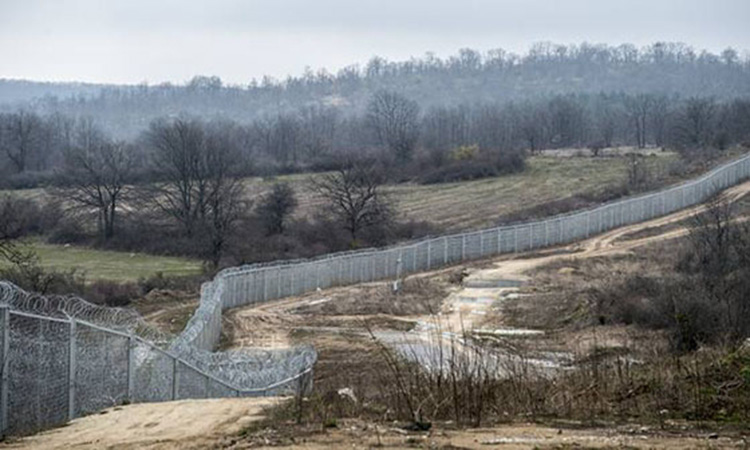 Έβρος: Ολοκληρώνεται ο φράχτης - Επίσκεψη του πρωθυπουργού στα σύνορα