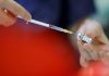 Κορωνοϊός: Άνοιξαν τα ραντεβού για τα νέα εμβόλια – Την Τετάρτη ξεκινούν οι εμβολιασμοί