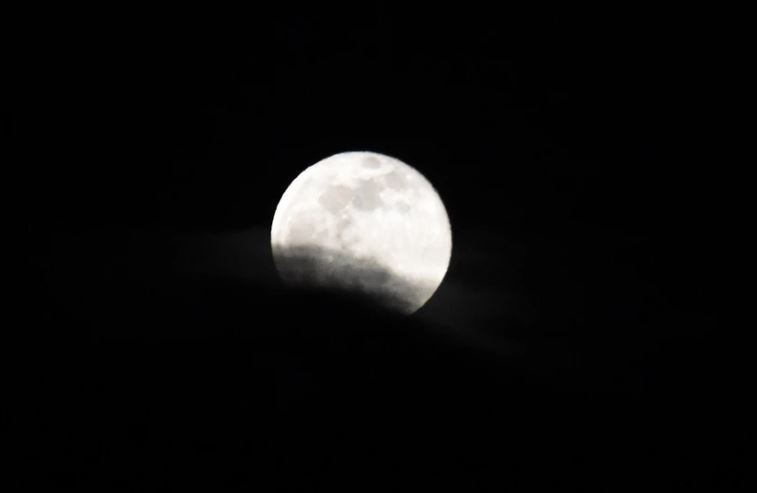 Ροζ Φεγγάρι: Η Πανσέληνος Απριλίου 2022