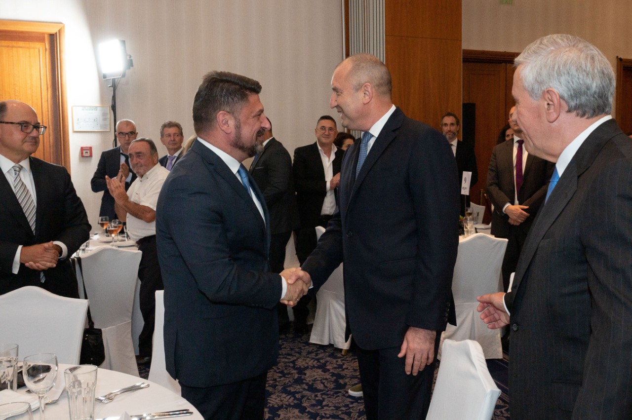 Συνάντηση ΥΦΕΘΑ Νικόλαου Χαρδαλιά με τον Πρόεδρο της Βουλγαρίας Ρούμεν Ράντεφ