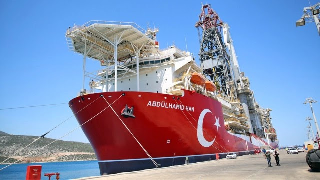 Αμπντούλ Χαμίτ Χαν: Σήμερα ο απόπλους του τουρκικού γεωτρύπανου