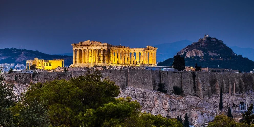 Καλά λόγια από FT: Μετά από 12 χρόνια αναταραχής, η Ελλάδα επιστρέφει στην ανάπτυξη