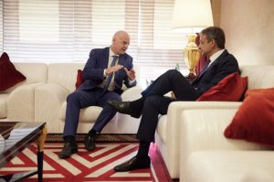 Κατάρ: Συνάντηση Μητσοτάκη με τον πρόεδρο της FIFA, Ινφαντίνο