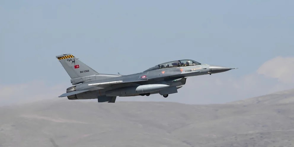 Διαψεύδει η Αθήνα τους τουρκικούς ισχυρισμούς για «λοκάρισμα» τουρκικών F-16 από ελληνικούς S-300