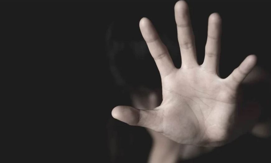 Σοκ στην Ρόδο: 16χρονη κατήγγειλε ότι την βίασε ο ίδιος ο πατέρας της