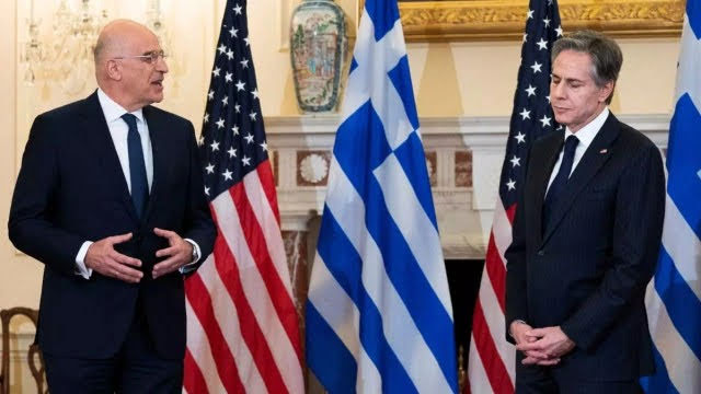 «Αδιαπραγμάτευτη η ελληνική κυριαρχία στα νησιά» ξεκαθαρίζουν οι ΗΠΑ - «Θα υπερασπιστούμε τα νόμιμα συμφέροντα μας , εφόσον παραστεί η ανάγκη» διαμηνύει το ελληνικό ΥΠΕΞ