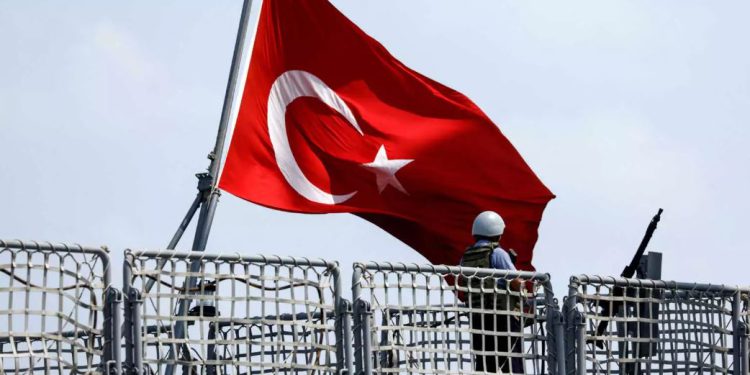 Εκλογές στην Τουρκία: Μαζικές συλλήψεις πολιτικών, δικηγόρων και δημοσιογράφων για «τρομοκρατία»