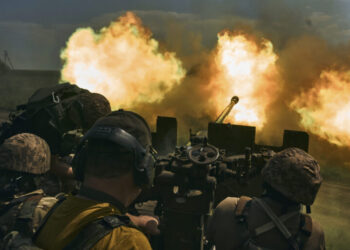 FILE - Ukrainian soldiers fire a cannon near Bakhmut, an eastern city where fierce battles against Russian forces have been taking place, in the Donetsk region, Ukraine, May 15, 2023. The first phase of Ukraine’s counteroffensive to recapture Russian-occupied territory after more than 16 months of war began weeks ago without fanfare, and apart from claiming that its troops are edging forward, Kyiv has not offered much detail on how it’s going. (AP Photo/Libkos, File)