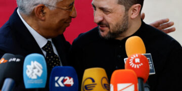 Ukrainian President Volodymyr Zelenskiy and European Council President Antonio Costa react as they speak to the media on the day of a European Union leaders special summit to discuss Ukraine and European defence, in Brussels, Belgium March 6, 2025. REUTERS/Stephanie Lecocq     TPX IMAGES OF THE DAY