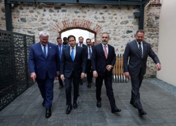 Ukrainian Foreign Minister Andrii Sybiha, U.S. Secretary of State Marco Rubio, Turkish Foreign Minister Hakan Fidan and Head of the Office of the President of Ukraine Andriy Yermak walk before Turkey, U.S., Ukraine trilateral talks, in Istanbul, Turkey, May 16, 2025. Arda Kucukkaya/Turkish Foreign Ministry/Handout via REUTERS ATTENTION EDITORS - THIS PICTURE WAS PROVIDED BY A THIRD PARTY. NO RESALES. NO ARCHIVES.