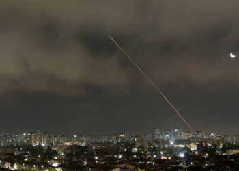 A missile launched from Iran is intercepted as seen from Ashkelon, Israel, June 21, 2025. REUTERS/Amir Cohen