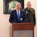 (Ξένη Δημοσίευση) Ο Υπουργός Εθνικής Άμυνας Νίκος Δένδιας είχε συνάντηση σήμερα, Παρασκευή 18 Ιουλίου 2025, με τον Μακαριώτατο Πατριάρχη Αντιοχείας κ.κ. Ιωάννη Ί, στο πλαίσιο της επίσκεψης που πραγματοποιεί στον Λίβανο. Συνοδευόμενος από τον Γενικό Γραμματέα Θρησκευμάτων Γιώργο Καλαντζή, ο Υπουργός μετέβη στην Μπαλαμάντ όπου βρίσκεται η Πατριαρχική Έδρα και έγινε δεκτός από τον Μακαριώτατο. Στη διάρκεια της συνάντησης εξετάσθηκε το ζήτημα προστασίας των χριστιανικών πληθυσμών στην περιοχή και ιδιαίτερα στον Λίβανο και τη Συρία. Ο κ. Δένδιας εξέφρασε τον αποτροπιασμό του και τα ειλικρινή συλλυπητήριά του για τον θάνατο των Ελληνορθόδοξων πιστών στον Ιερό Ναό του Προφήτη Ηλία, καθώς και το ενδιαφέρον της Ελλάδας για το Πατριαρχείο και το ποίμνιό του. Συζητήθηκε επιπροσθέτως η πορεία του προγράμματος ελληνομάθειας στο Πανεπιστήμιο Μπαλαμάντ. ΑΠΕ-ΜΠΕ/ΓΡΑΦΕΙΟ ΤΥΠΟΥ ΥΠΕΘΑ/STR