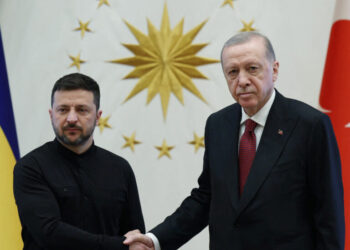 Turkey's President Tayyip Erdogan meets with Ukrainian President Volodymyr Zelenskiy at the Presidential Palace in Ankara, Turkey, May 15, 2025. Mustafa Kamaci/Turkish Presidential Press Office/Handout via REUTERS    THIS IMAGE HAS BEEN SUPPLIED BY A THIRD PARTY. NO RESALES. NO ARCHIVES