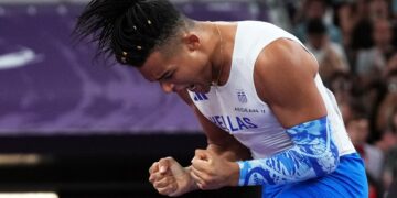 World Athletics Championships Tokyo 2025 - Men's Pole Vault Final - Japan National Stadium, Tokyo, Japan - September 15, 2025 Greece's Emmanouil Karalis reacts during the final REUTERS/Aleksandra Szmigiel