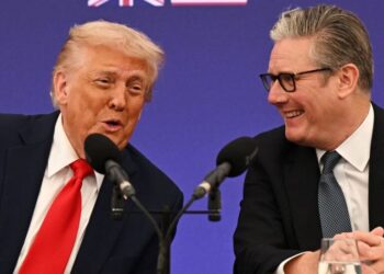 U.S. President Donald Trump and UK Prime Minister Keir Starmer announce an agreement between the two countries as they hold a press conference at Chequers at the conclusion of a state visit on September 18, 2025 in Aylesbury, England.  Leon Neal/Pool via REUTERS